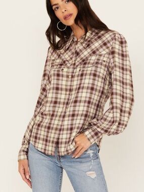 Shyanne Plaid Button-Down Shirt in Mauve and Cream